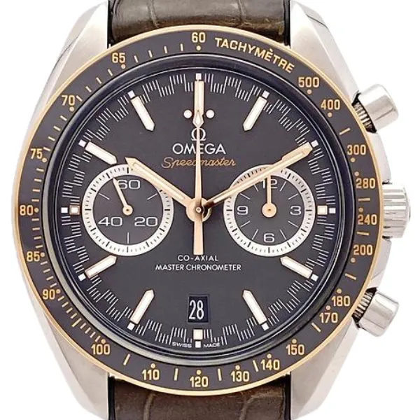 オメガ スピードマスター 329.23.44.51.06.001