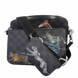 ルイ・ヴィトン ダミエグラフィット トリオメッセンジャー ショルダーバッグ N58040